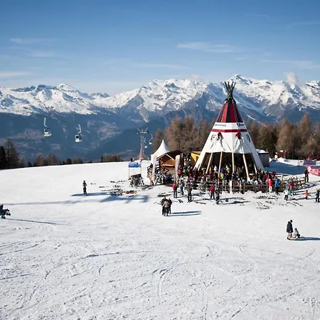 In Les Melezes Near Gondola Apartamento